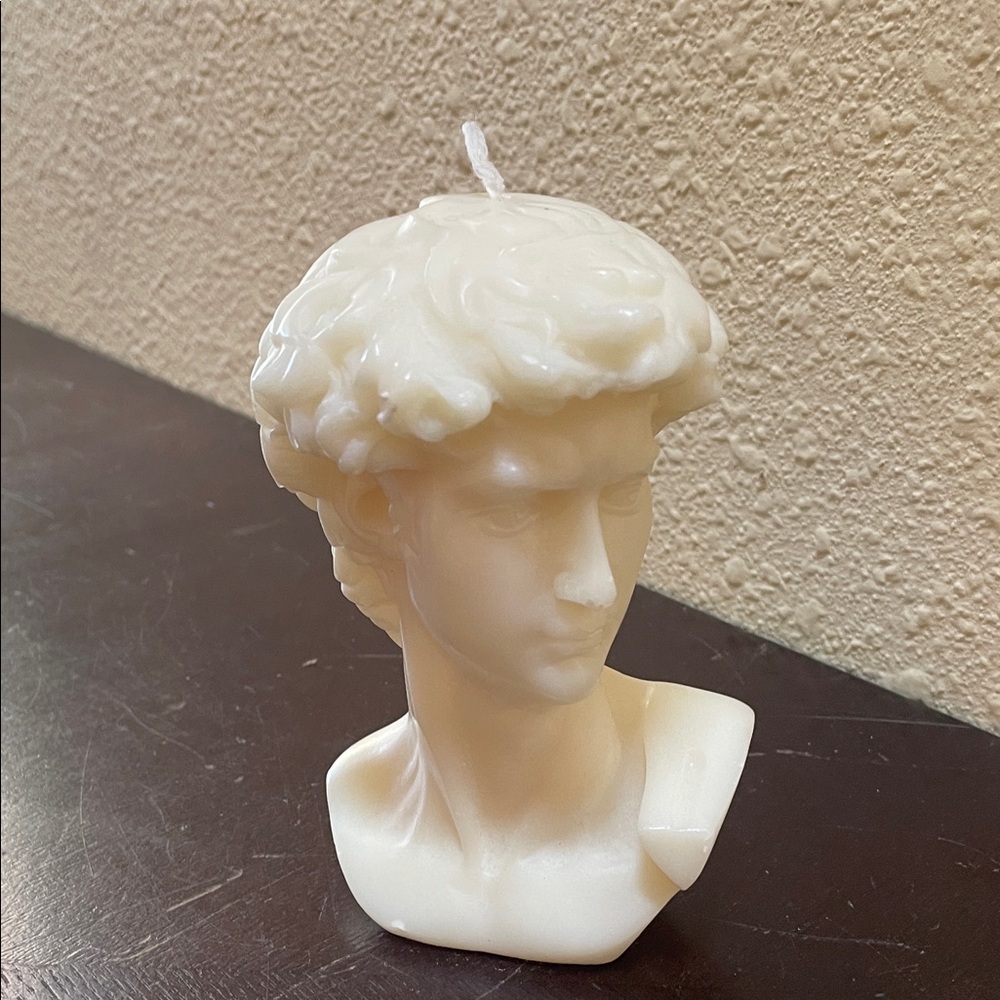 Sculpted Bust Candle - Cream Decorative Candle